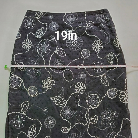 ts dixin Embroider Size 2 Cotton Pencil Skirt - Picture 7 of 11